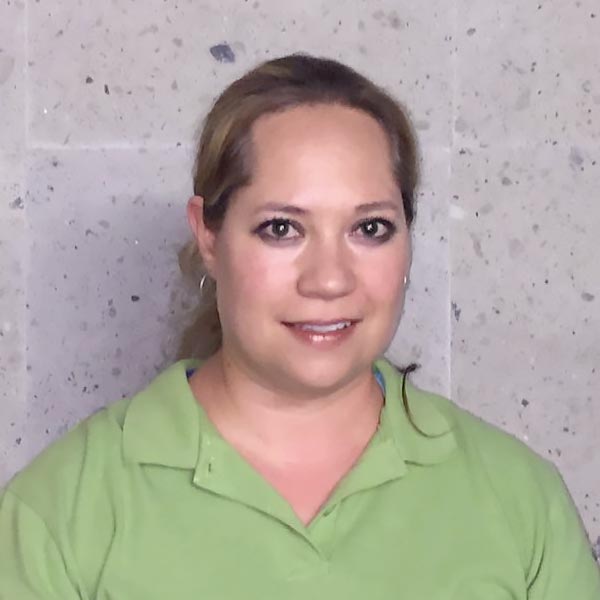 Lic. Mónica Reyes Rojas - Fisioterapeuta